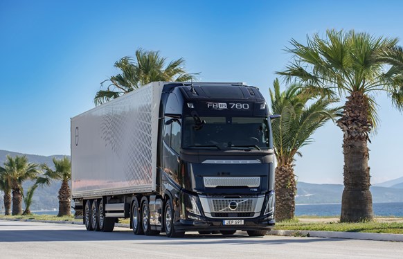 Volvo Trucks’ın Yeni Aero Serisi, İlk Sürüş Denemelerinden Tam Not Aldı